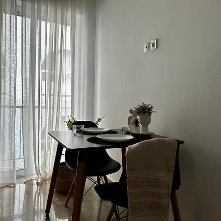 Brand New Apartment, In The Heart Of '4' *
