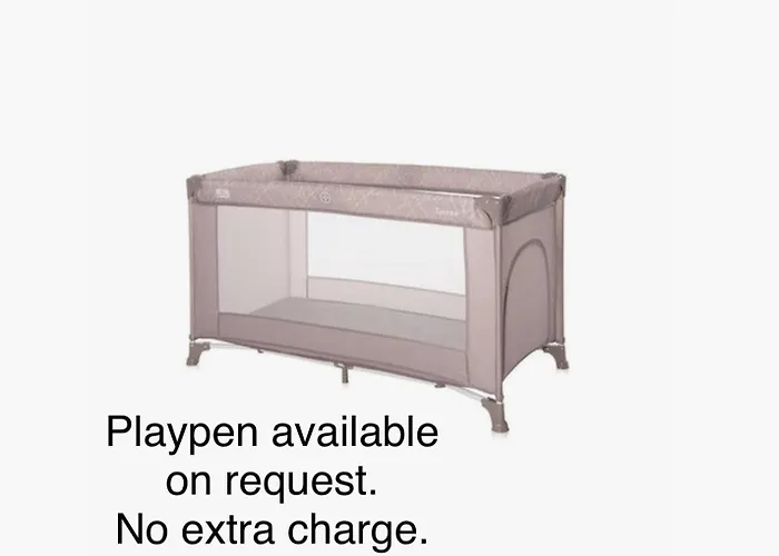 Modern In Town, Walking Distance To The - No 4 Kos-stad